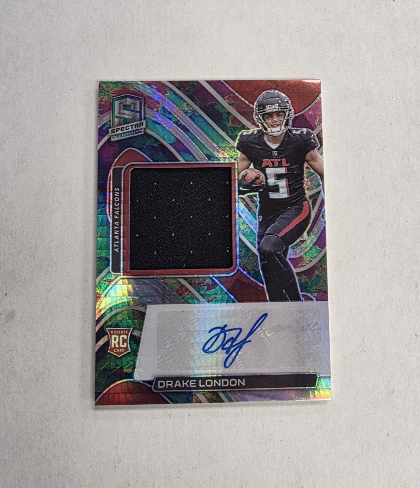 [READ] Panini 2022 Spectra Drake London #204 RPA Rookie Auto Patch /99