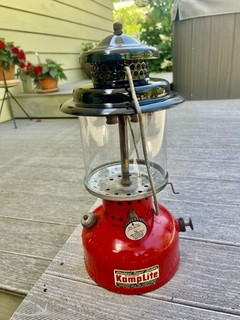 Vintage Scotsman Kamplite RL 32A Lantern Red W/Black Top