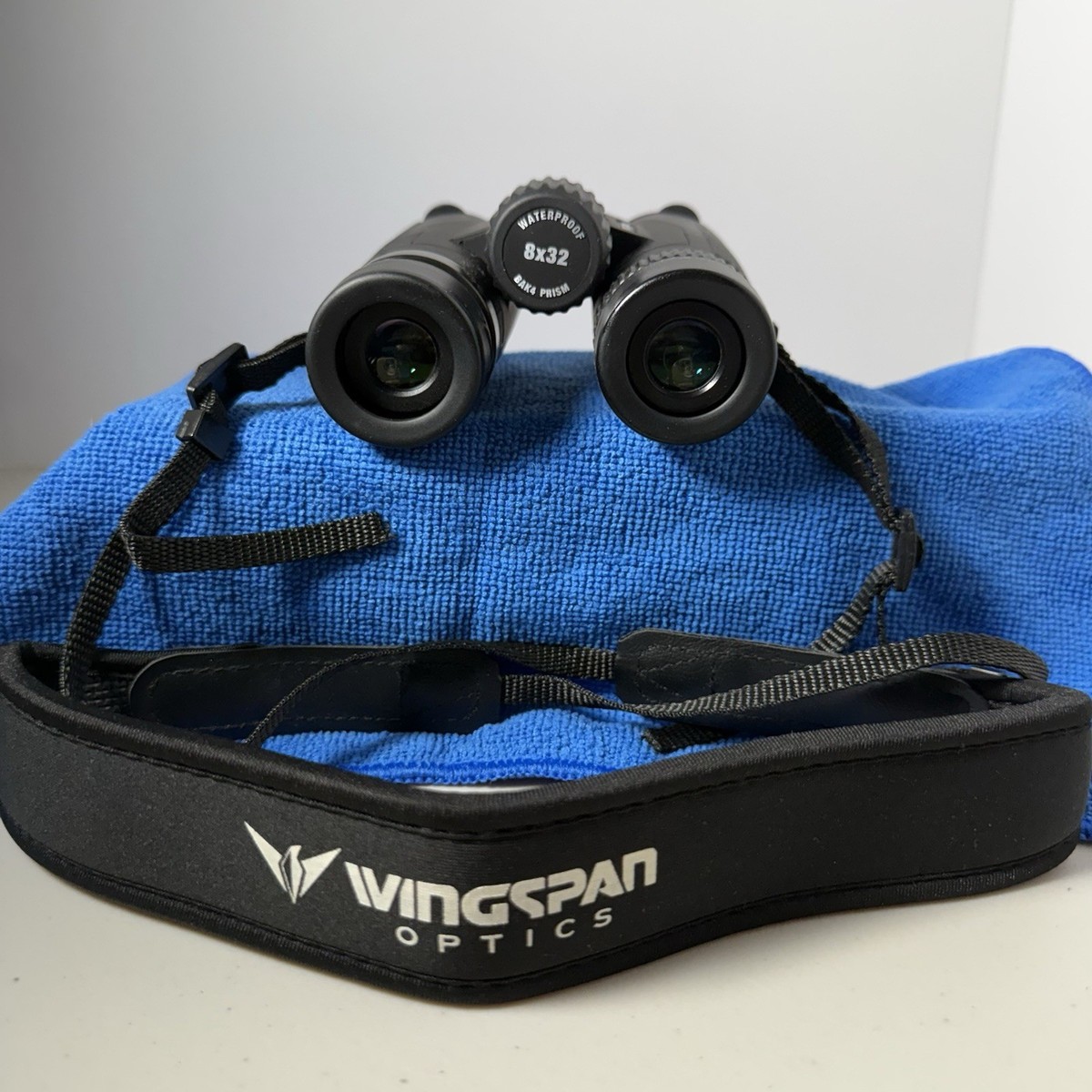 Bird Watching Wingspan Optics 8x32 Wingspan Optics Spectator 8x32
