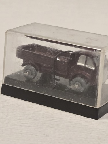 MATCHBOX MOKO LESNEY 20A MAROON STAKE TRUCK JAPAN NEAR MINT - Picture 2 of 11