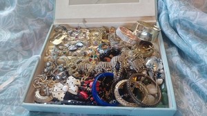 junk drawer lot old box jewelry lot coins old ring old earrings old chains