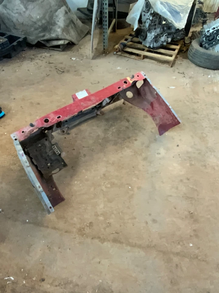 Radiator Core Support 1994 Mazda b series b4000 local pick up only b3000 Foto 2 de 4