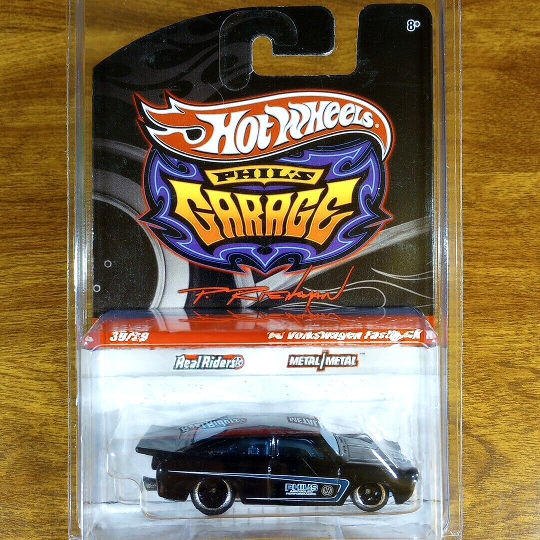 Hot Wheels Phil's Garage '65 Volkswagen Fastback Black Real