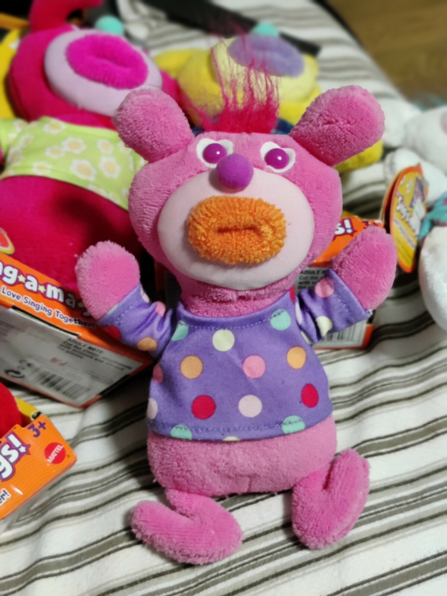 シンガマジック　Sing-a-ma-jigs! ぬいぐるみ ピンクと赤2体セット シンガマジック Sing-a-ma-jigs! ぬいぐるみ ピンクと赤2体セット 2025
