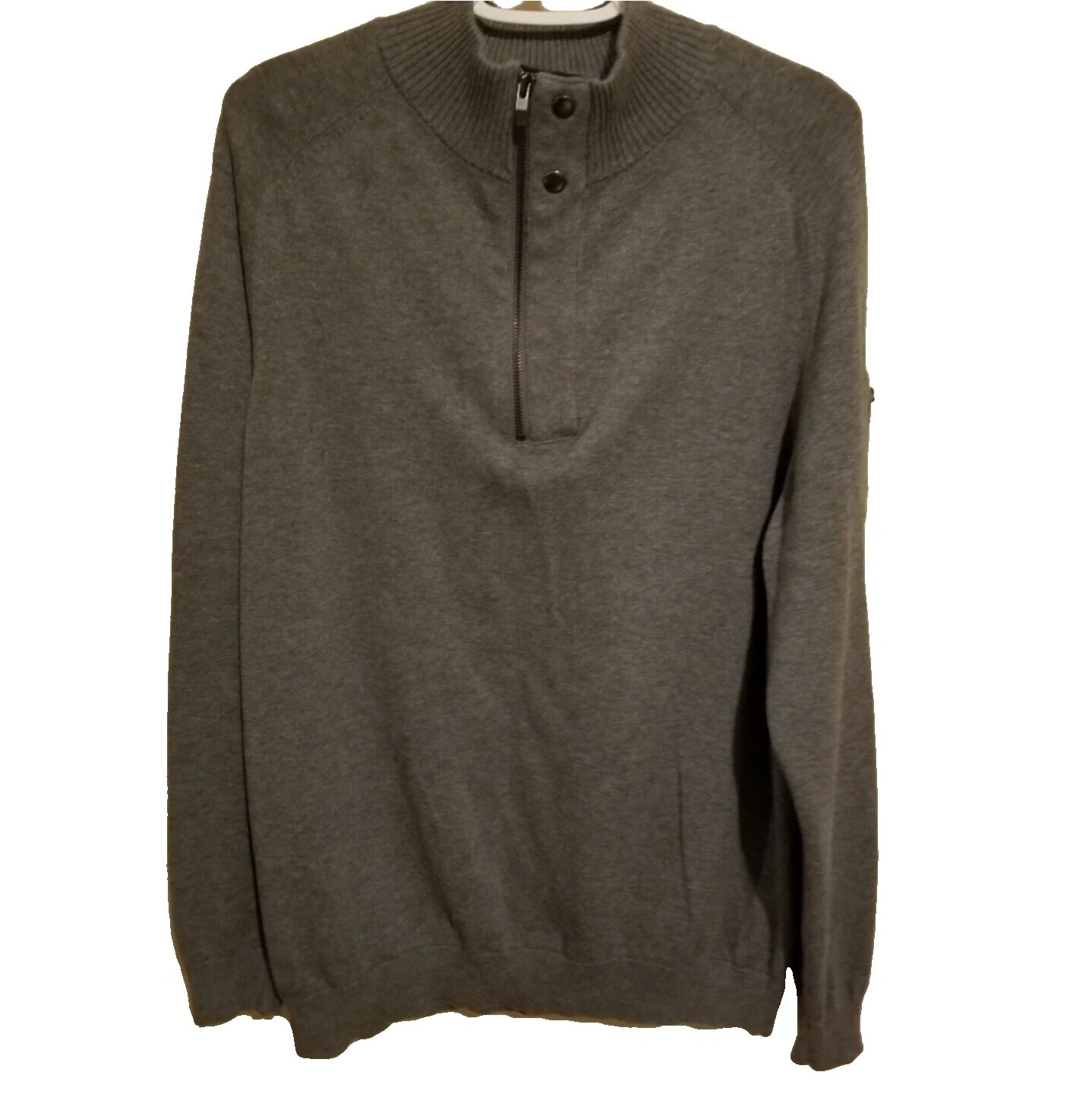 DKNY Cotton Men's 1/2 Zip Features