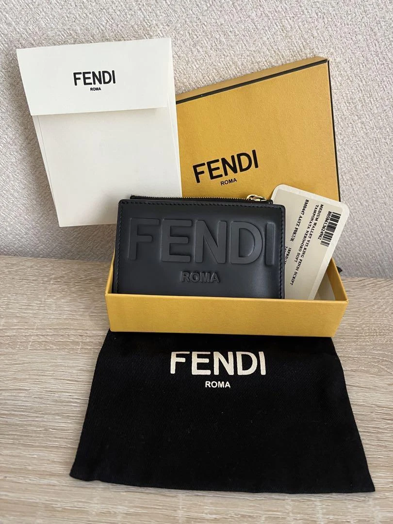 Wallet fendi clearance price