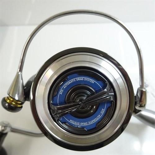 DAIWA 17 SORTIGA BJ4000 USED C Spinning Reel 00 - Picture 5 of 12