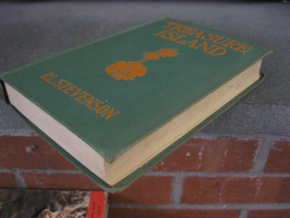 Treasure Island by R.L. Stevenson  -  Movie Tie In  Foto 2 de 2