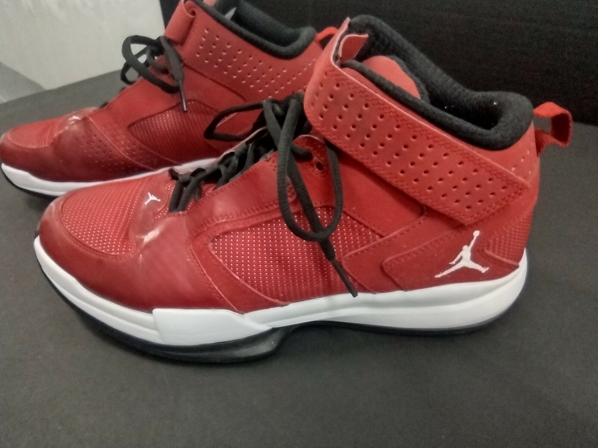 Jordan BCT Mid Game Red Men display picture 1