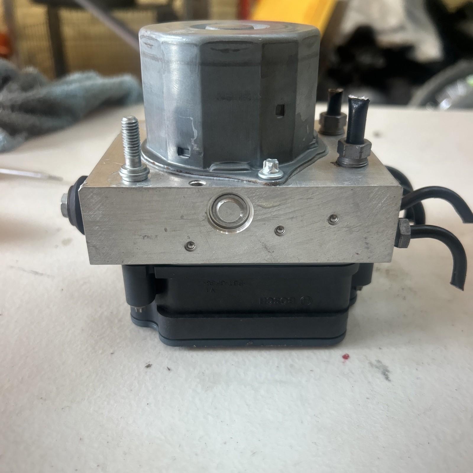Control unit ABS Hydraulic Maserati Ghibli  2014-2020  670008166