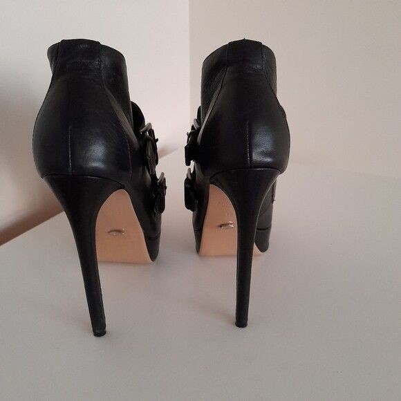 TONY BIANCO Cline Black Leather Buckle Peeptoe Ankle Bootie Heels RRP$199 Sz 8.5 image 7