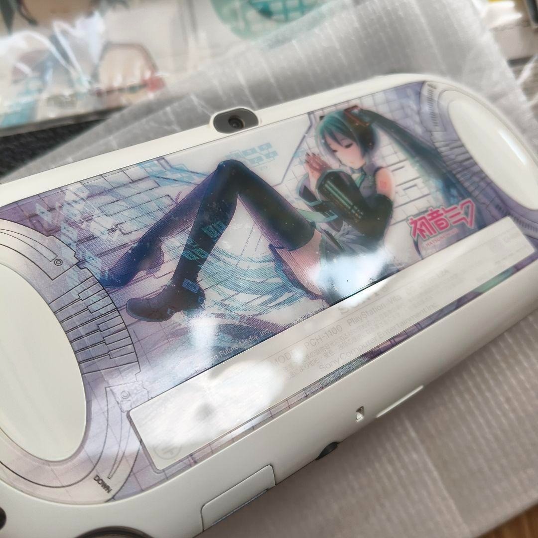 PlayStationVita本体初音ミクLimitedEdition 41mMS7fKx7L.jpg_BO30,255,255,