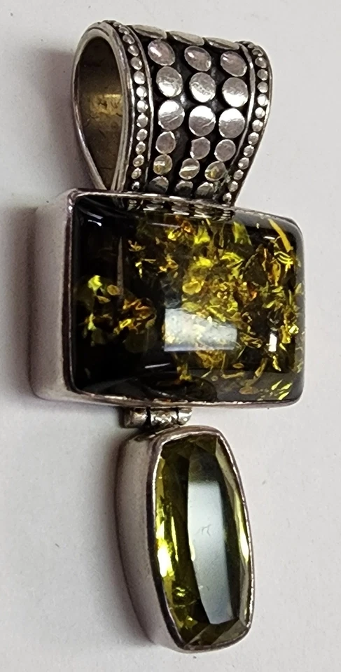 Vintage Lori Bonn 925 Sterling Silver Green Baltic Amber & Peridot Drop Pendant - Image 2 of 4