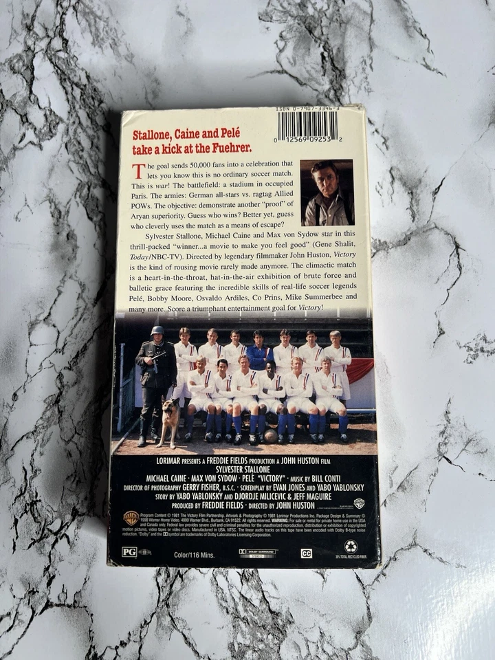 Victory Sylvester Stallone Pele Michael Caine John Huston 1981 VHS Tape Slipcove Foto 2 de 3