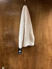 NWOT APPARIS  Lightweight Faux Fur Scarf Ivory Fuzzy Pull Through Soft Polyester