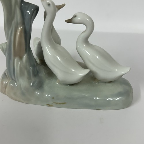 Vintage Nao von Ladro Gruppe von 3 weißen Gänsen/Ente Trio Figur Ornament - Bild 8 von 9