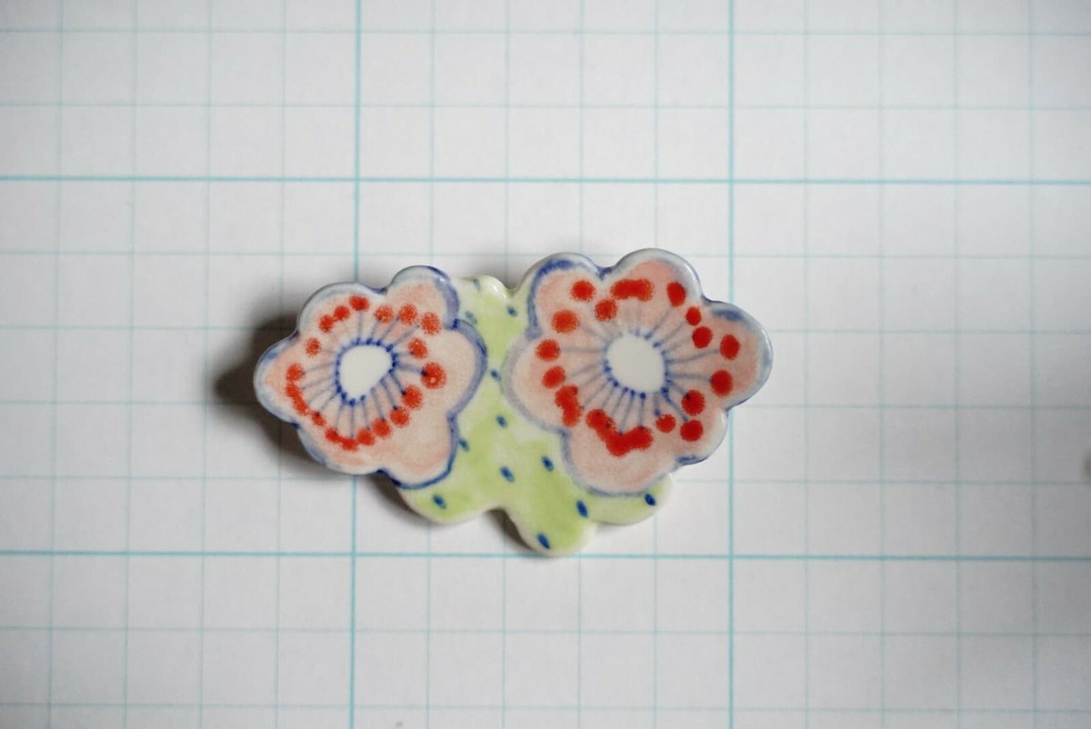 Kutani-yaki 九谷焼 Brooch by Tomomi Takeda from Kanazawa, Japan | eBay