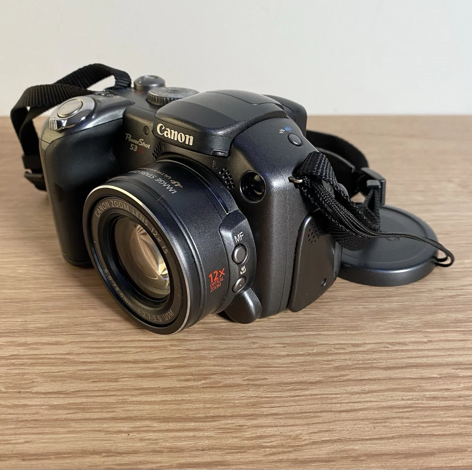 Canon PowerShot S3 IS 6MP Digital Camera 12x Optical Zoom Tilt Screen - Tested - Image 3 of 4