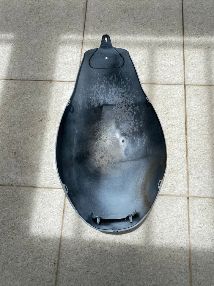 Harley-Davidson V-Rod / Night Rod подлинный топливный бак - оригинальный бензобак Harley - Изображение 3 из 3