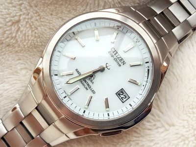 Excellent condition CITIZEN ATTESA ATD53 2613 Eco Drive radio solar titanium men