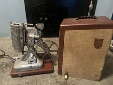 Keystone Regal K-109 Vintage 8mm Film Projector w/ Case Antique WORKING COLLECT