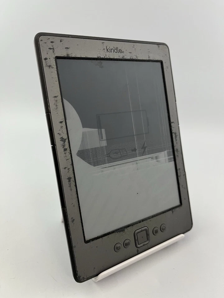 Amazon Kindle 4th Gen D01100 Grey eBook Reader Wi-Fi Spares And Repairs #D - Image 2 of 4