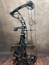 Hoyt Torrex Compound Bow / Right Hand RH / 26"-30" / TRX3 Cams