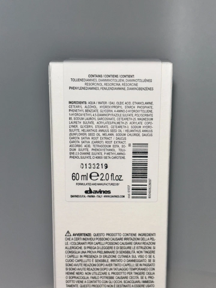 Davines Un Nuevo Juego de Colores - 3 Tubos de Tinte para el Cabello Cálido + Desarrollador 30 Vol - Salón Profesional Foto 4 de 4