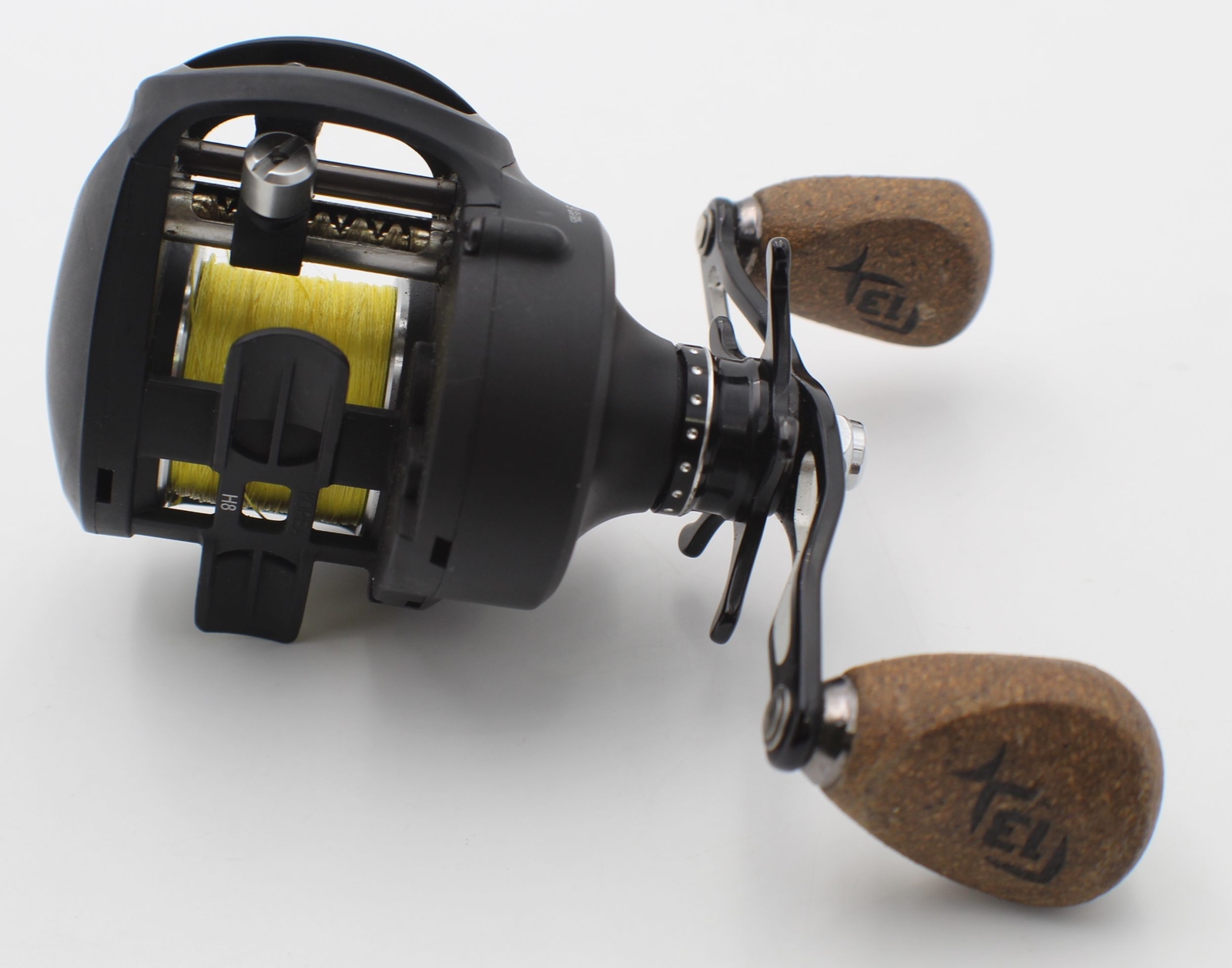 Concept A3 (GEN II) Aluminum Frame/Ocean Armor 40lb Carbon Bull Fishing Reel