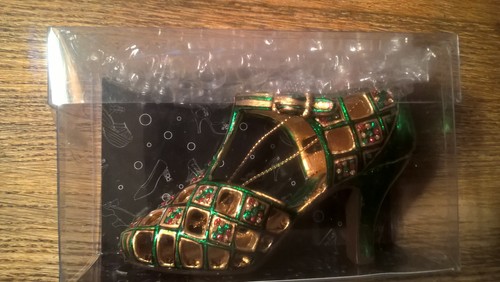 New York Met Art Museum Costume Institute Christmas Ornaments Set 7 Womens Shoes - Picture 4 of 21