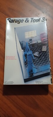 Fujimi Testors Garage and Tool Shop 1/24 Scale Model kit new open box Vintage