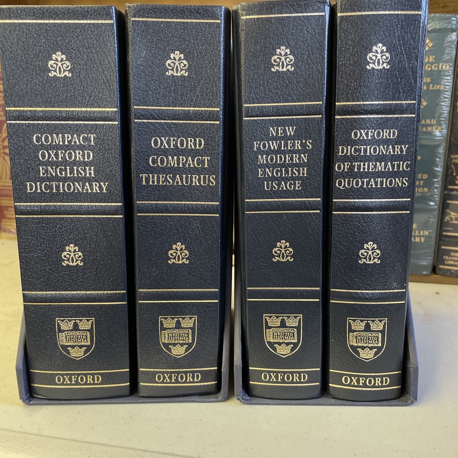 Oxford Sets, Dictionary,Thesaurus,Usage, Quotations Box HC 2nd Ed 2003