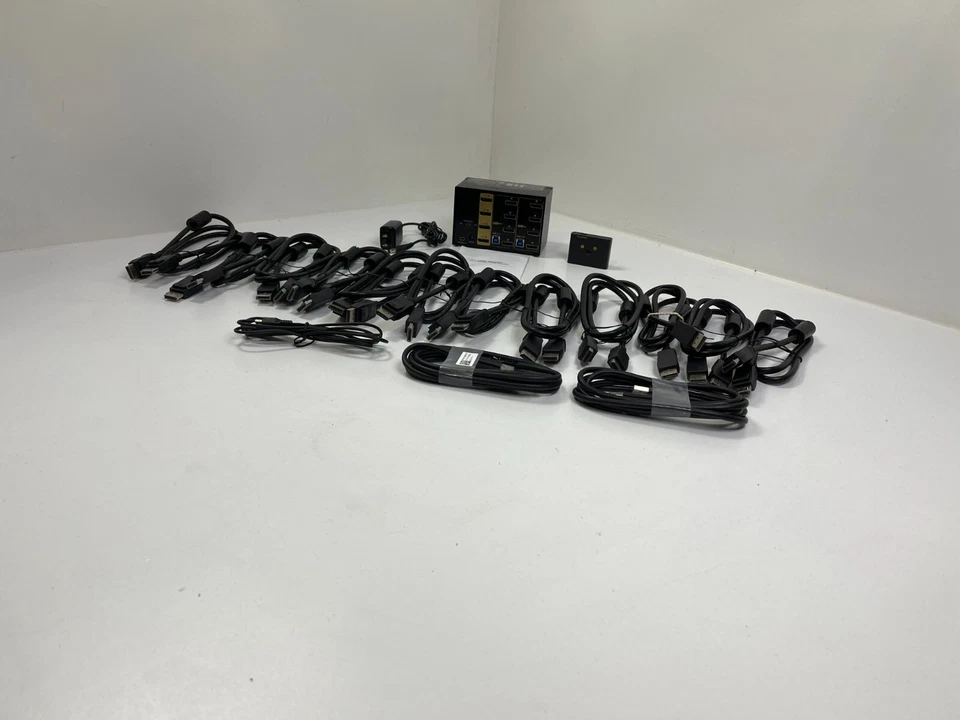 CKLau 2 Port USB 3.0 Quad Monitor Displayport KVM Switch - CKLau-624DP-4 - NEW! - Image 2 of 4