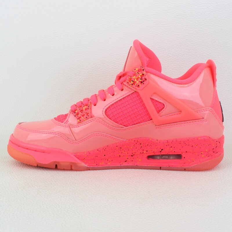 Jordan Retro Hot Punch (Women's)