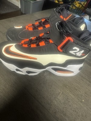 Nike Air Griffey Max 1 ''San Francisco Giants'' sneakers, featuring a black/orange