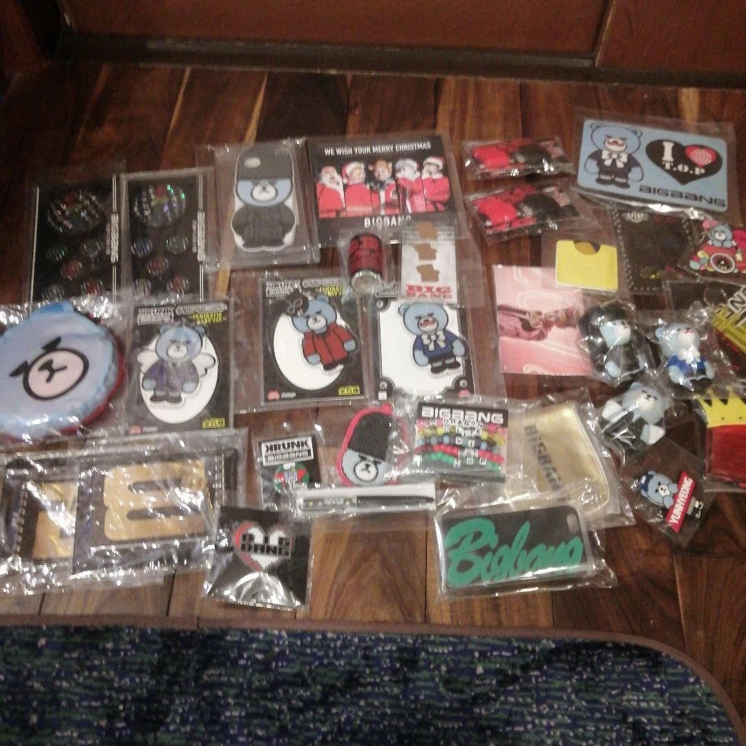 BIGBANG 纪念品| eBay