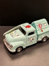 Peanuts 5" Diecast Blue Doghouse Truck Pull Back Action Snoopy USA (A1)