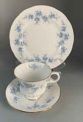 Porzellan Sammeltasse; Bone China England; Royal Standard