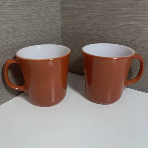 Vintage SET of 2 Pyrex Corning CHESTNUT Rust Color Glass 10 Oz COFFEE MUGS CUPS