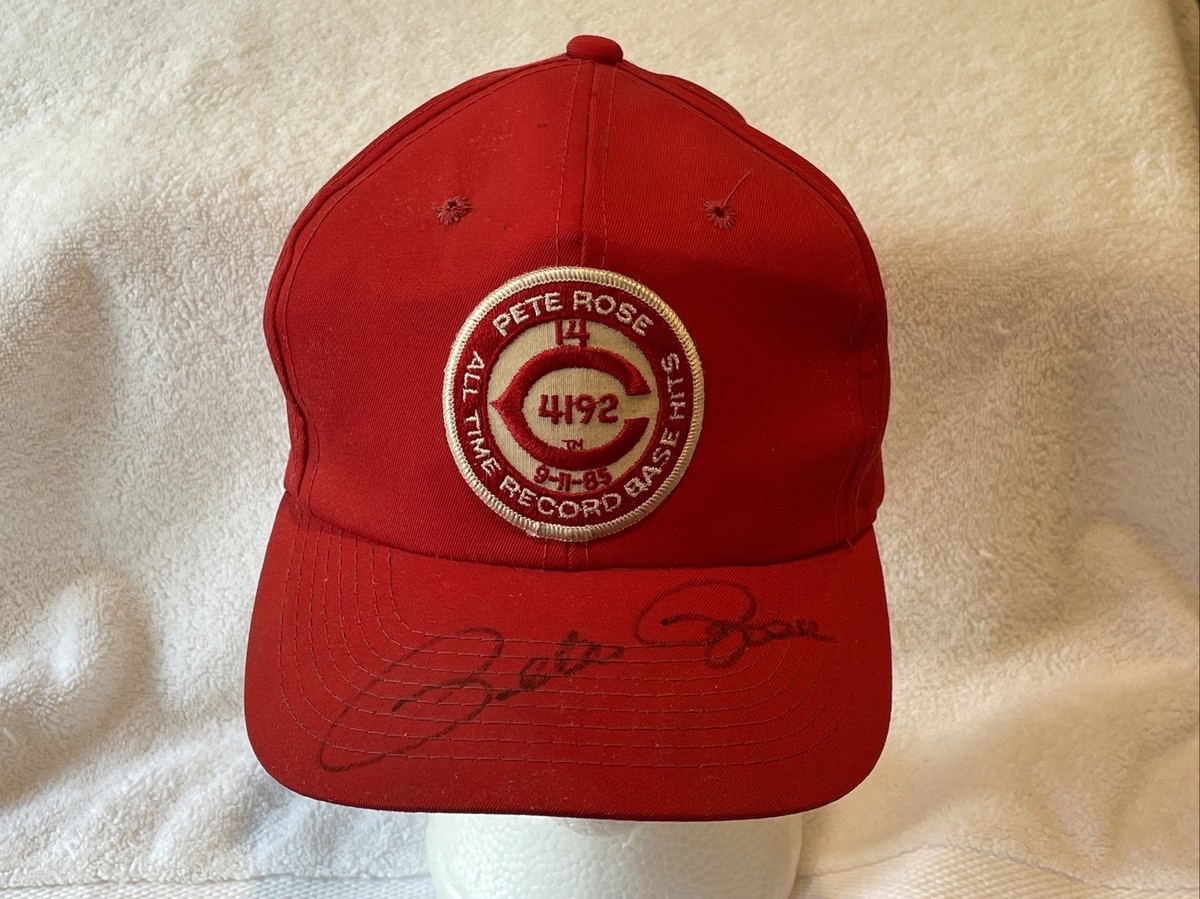 RARE Pete Rose AUTOGRAPHED Cincinnati Reds All-Time Hat Record