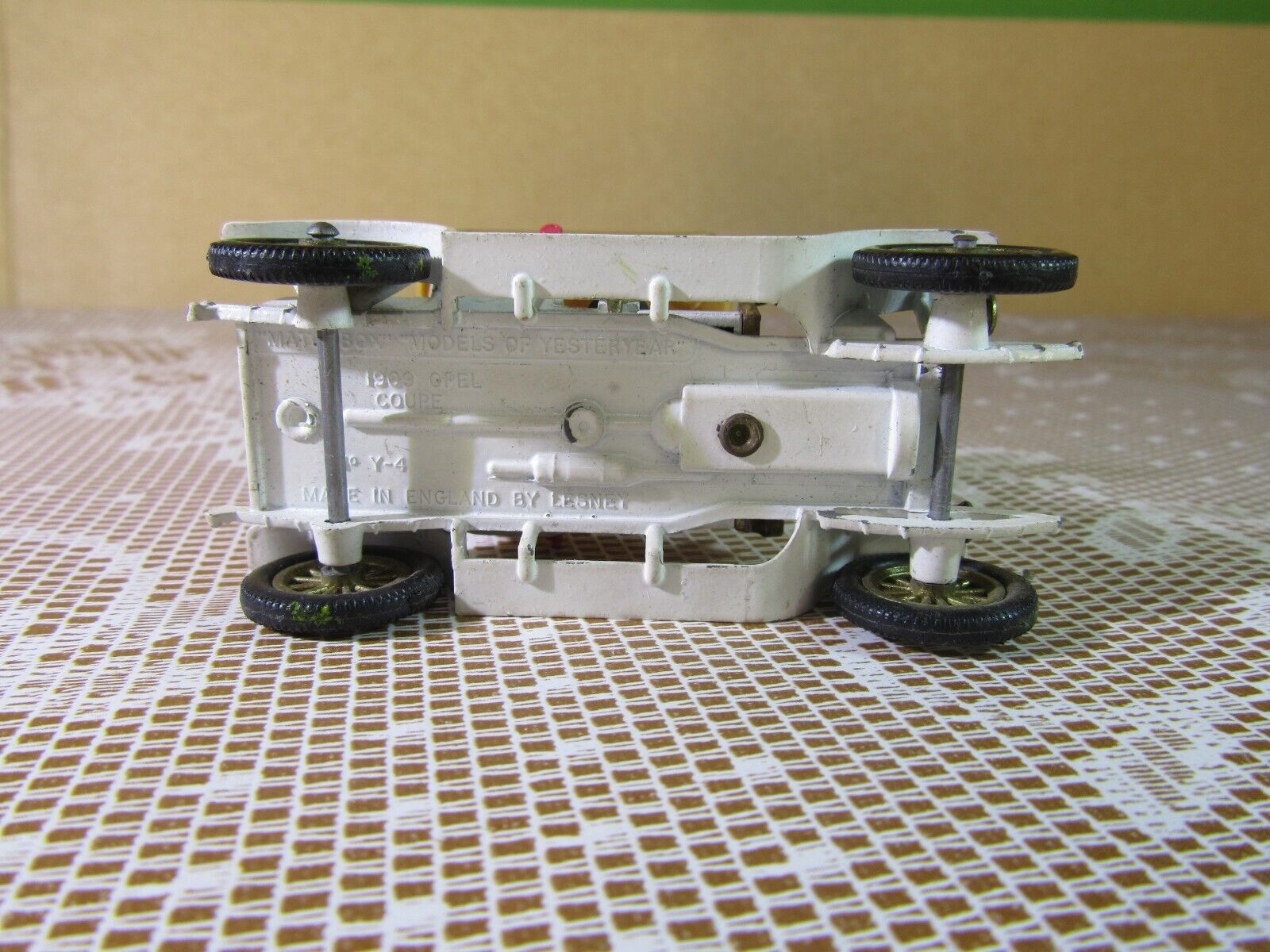 Picture 3 of 8