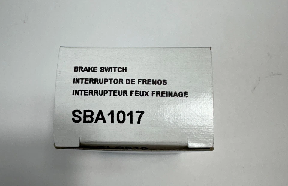 Interruptor de luz de freio Carquest SBA1017 Premium substituição automotiva - Imagem 4 de 4