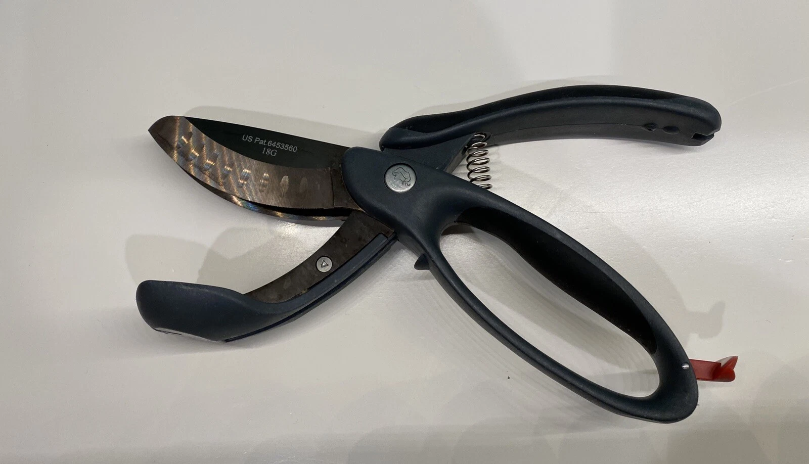 Pampered Chef Double Bladed Shears #2582 Lettuce /Herb /Salad Chopper Scissors
Opens in a new window