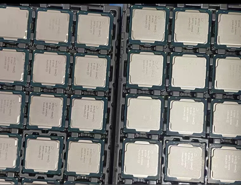 Intel Xeon E-2236 SRF7G 3.4GHz 6 Cores 12 Threads 12MB 80W LGA1151