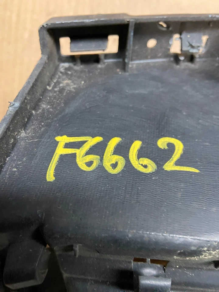 2008 to 2011 Mercedes Benz ML350 ML550 Rear Bumper Bracket Support F6662 PS - Image 4 of 4