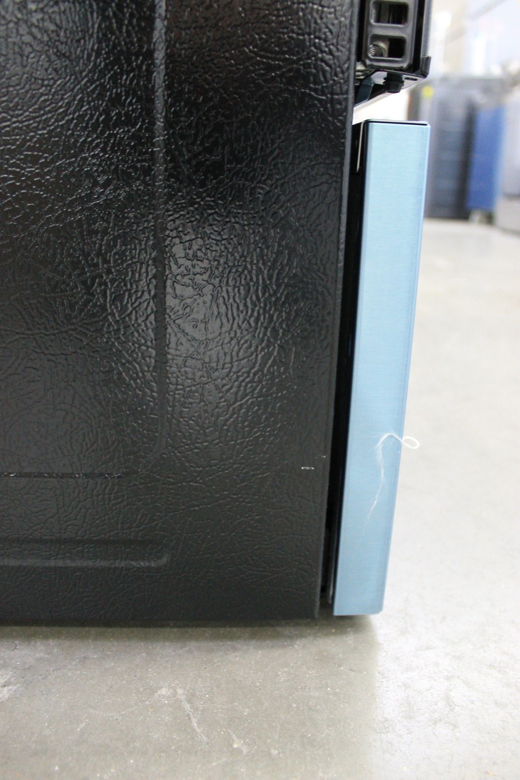 GE GRF400SVSS 30" Stainless Freestanding 4 Element Electric Range NOB #157064