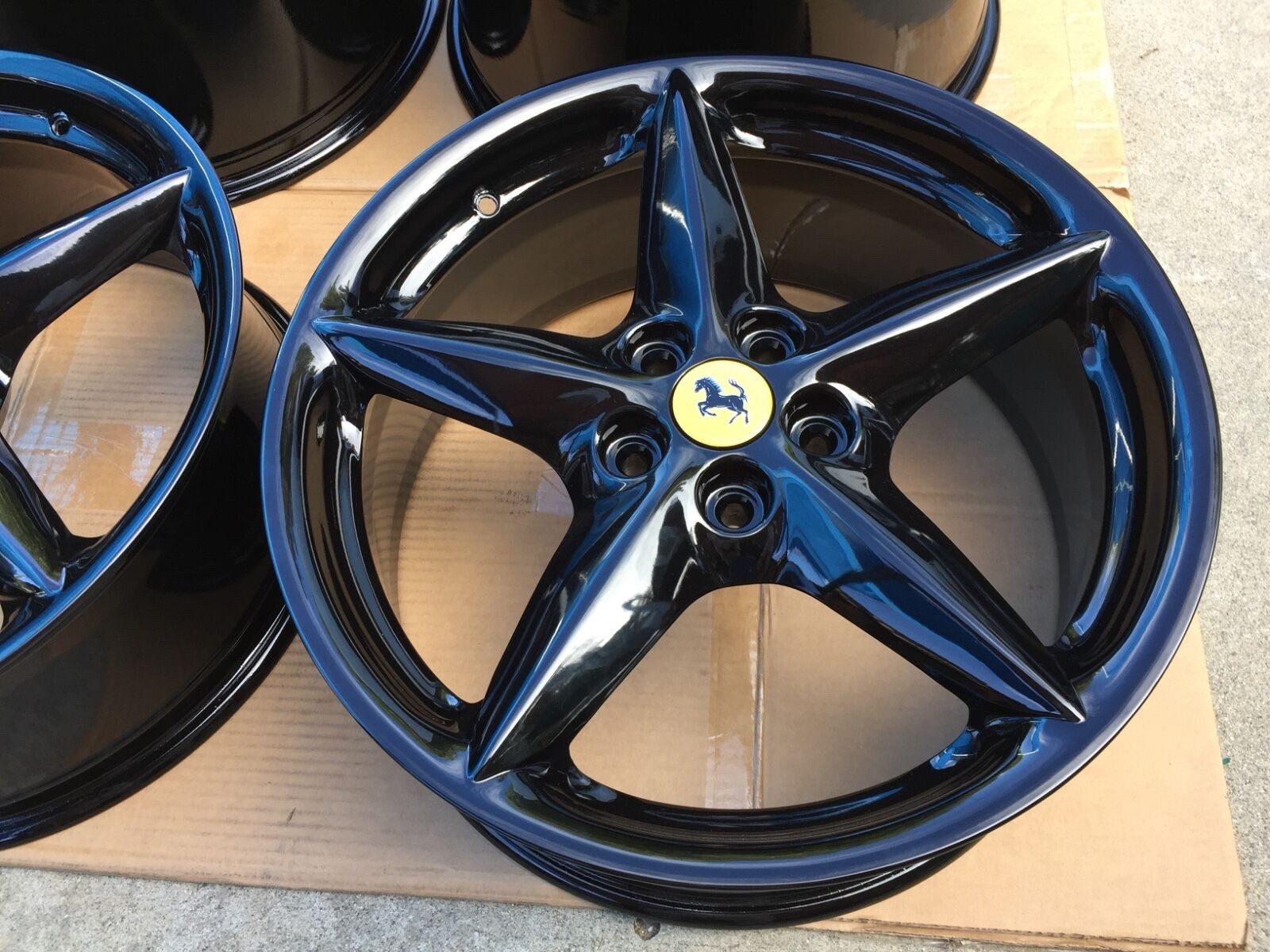 Ferrari 360 Modena Front Wheel Black P/N 164173