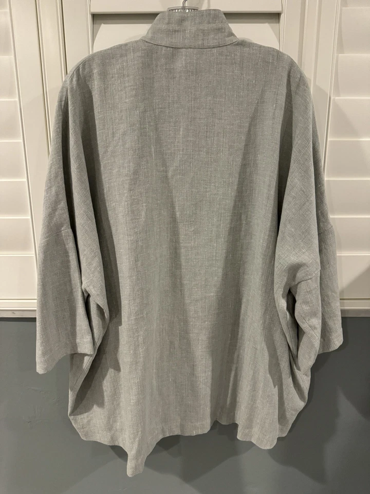 Eskandar Grey Sloped Shoulder Jacket Linen Size 1 NWT - Image 4 of 4