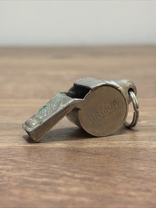 Sifflet de commandement et cordon The Acme City Made in England