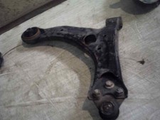 BRAS DE SUSPENSION INFERIEUR AVANT GAUCHE POUR TOYOTA COROLLA E12 1.6  1379894